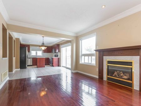 For Lease - 24 Conklin Drive, Brampton, Ontario - Photo 2