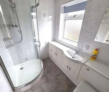 Lindrick Close, Conisbrough, Doncaster, DN12 - Photo 6