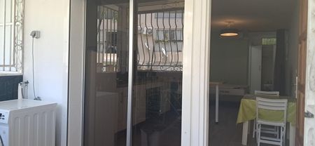 Studio T1 30 m2 meublé LE GOSIER - Photo 2