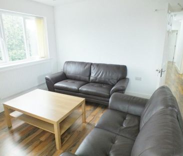 Flat 3, Bawas Place, NG7 3NW, NOTTINGHAM - Photo 1