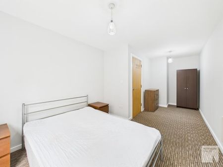 2 bedroom apartment to rent - Photo 4