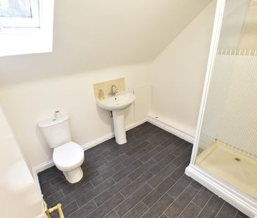 1 Bed Flat, Hart Hill Drive, LU2 - Photo 6