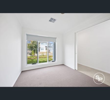 22 Creek Way, Cobbitty, NSW 2570 - Photo 3