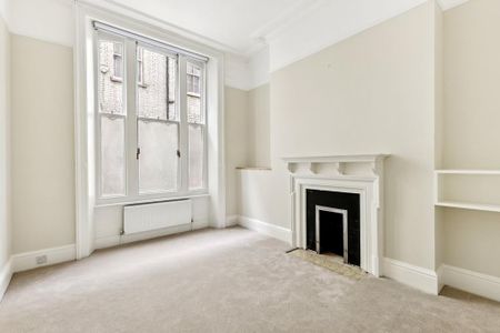 3 bedroom flat to rent - Photo 2