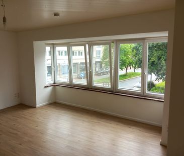 Appartement te huur - Photo 1