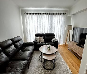 Charming 2-Bedroom Partly Furnished Home - Photo 1