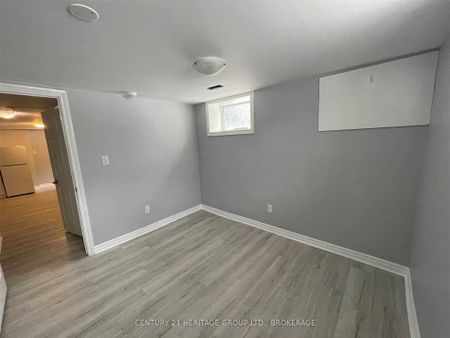 For Lease - 141 Grove Street Unit# Bsmt, Barrie, Ontario - Photo 3