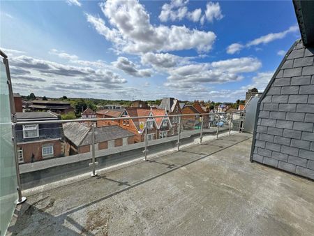 1 bedroom penthouse to rent - Photo 5