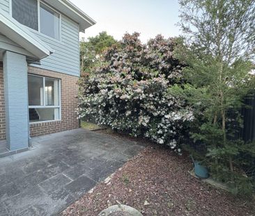 Stylish 3-Bedroom Townhouse in Prime Birmingham Gardens Location - Photo 6