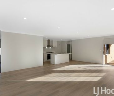 Wow Beach at End of Street! - Ocean Views Front Yard! - Photo 2