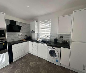 Cedar Square, Blackpool, FY1 - Photo 6