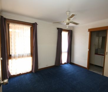 3 BEDROOM FAMILY HOME IN HAMPTON PARK - Photo 5