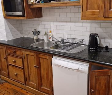 Darlington - Photo 3