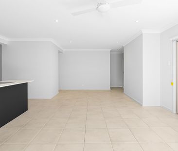 Brand-New Modern Family Home - Split System A/C & Media Room! - Photo 6