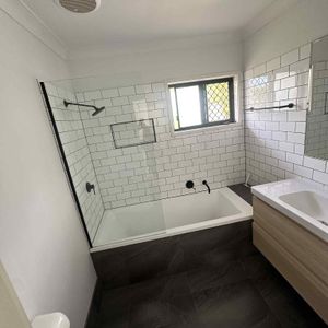 Mount Gravatt - Photo 3