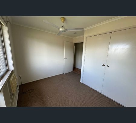 33 Rayleigh Street, Wulguru, Qld 4811 - Photo 5