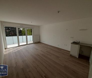 Location Appartement 2 pièces 41m² ARMENTIERES 59280 - Photo 2