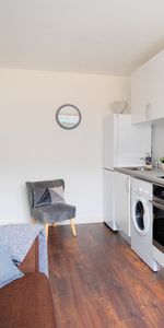 Studio Flat, Whitchurch Lane, BS14 - Photo 3
