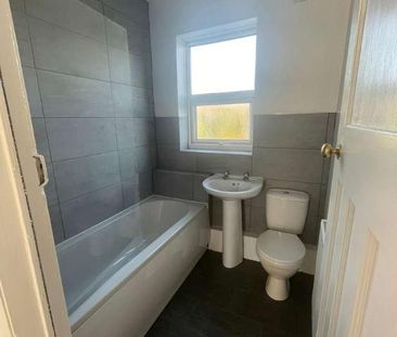 Goldenways, Wigan, WN1 - Photo 5