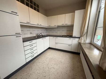 Ruim appartement te huur met 2 slaapkamers op een TOPlocatie te Lier! - Foto 3