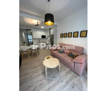 Piso en alquiler en Centro Histórico - Photo 1
