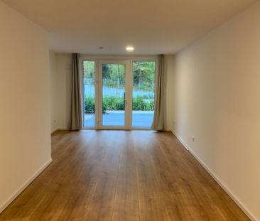 *Neubau aus 2022* sonnige 2-Zi.-Wohnung mit Terrasse, Keller, TG-EP... - Photo 4