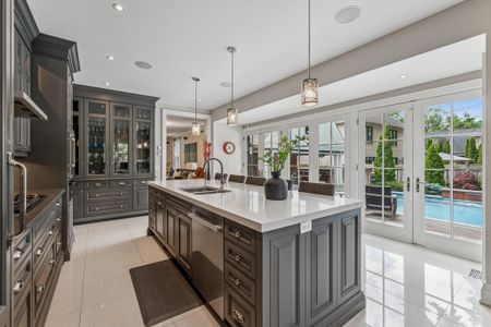 For Lease - 335 Lakeshore Road, Oakville, Ontario - Photo 4