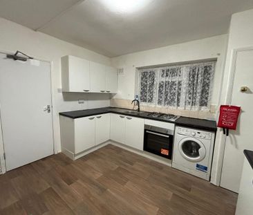 2 bedroom detached house to rent - Photo 5