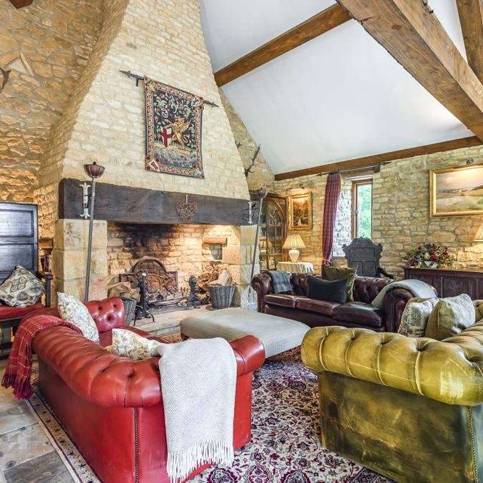 Charming country home just outside of the picturesque village of Snowhill. - Photo 1