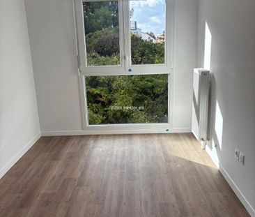 Location - appartement - 65.69 m² - 3 Pièces - Photo 3