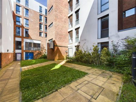 1 bedroom property to rent - Photo 4