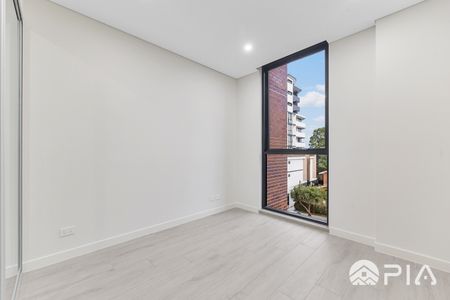 Near new 2 bedrooms apartment for lease now! - Photo 5