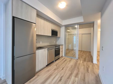 For Lease - 7439 Kingston Road Unit# 517, Toronto, Ontario - Photo 4
