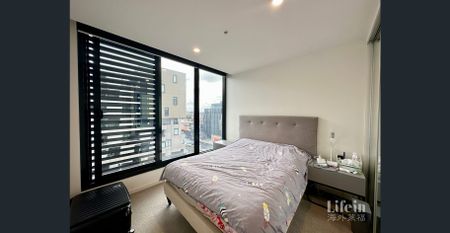 LUXURY AND LIFESTYLE, 2 bedrooms and 2 bathrooms in great location - Photo 4