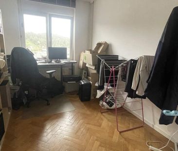 Appartement te huur in Liège voor € 720 met 2 slaapkamers - Photo 3