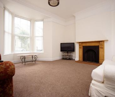 5 bedroom house to rent - Photo 1