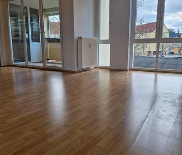 Individuelle helle 3-Zimmer Wohnung Zwickau Marienthal - Photo 1