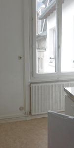 Location Appartement 1 pièce 22m² ST ETIENNE 42000 - Photo 3