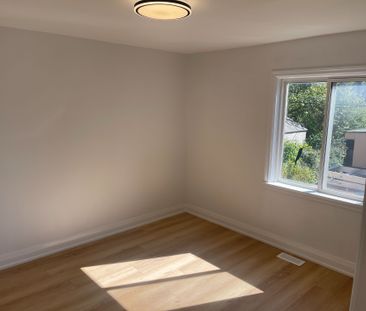 For Lease - 62 Grierson Road Unit# main, Toronto, Ontario - Photo 6