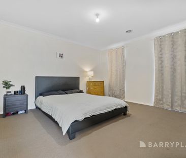 FAMILY HOME IN BLUE HORIZONS ESTATE! - Photo 3