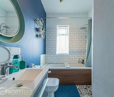 Leigh Road, Hindley Green, Wigan, WN2 - Photo 2