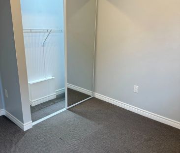 50 Hashmi Place #Upper - Photo 6