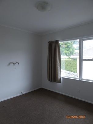 NEWLY RENOVATED UNIT IN ST HELIERS - Photo 1