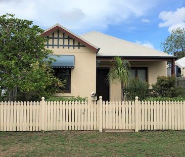 10 Honeyeater Circuit, Douglas QLD 4814 - House For Rent | Domain - Photo 3