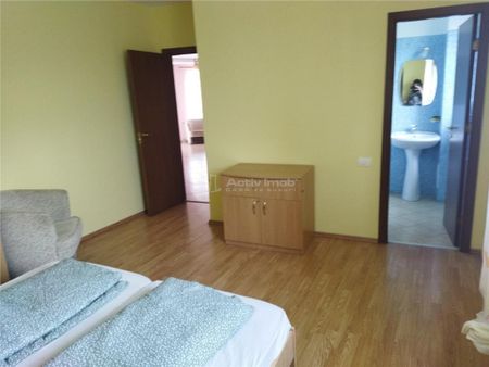 Casa/ Pensiune 8 Camere(se accepta muncitori) - Ghimbav Bras - Fotografie 2