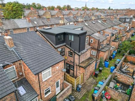 3 bedroom end of terrace house to rent - Photo 4