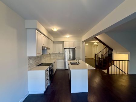 For Lease - 1559 Kitchen Court, Milton, Ontario - Photo 3