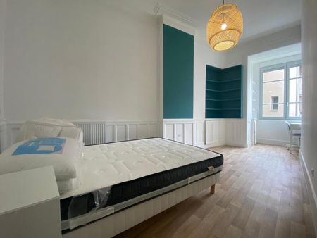 : Appartement 87.86 m² à ST ETIENNE - Photo 2