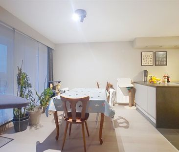 Ruim 2 slaapkamer appartement in het centrum - Foto 3