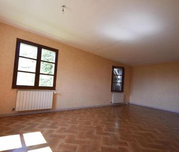 Location Maison 4 pièces 96m² AUBENAS 07200 - Photo 1